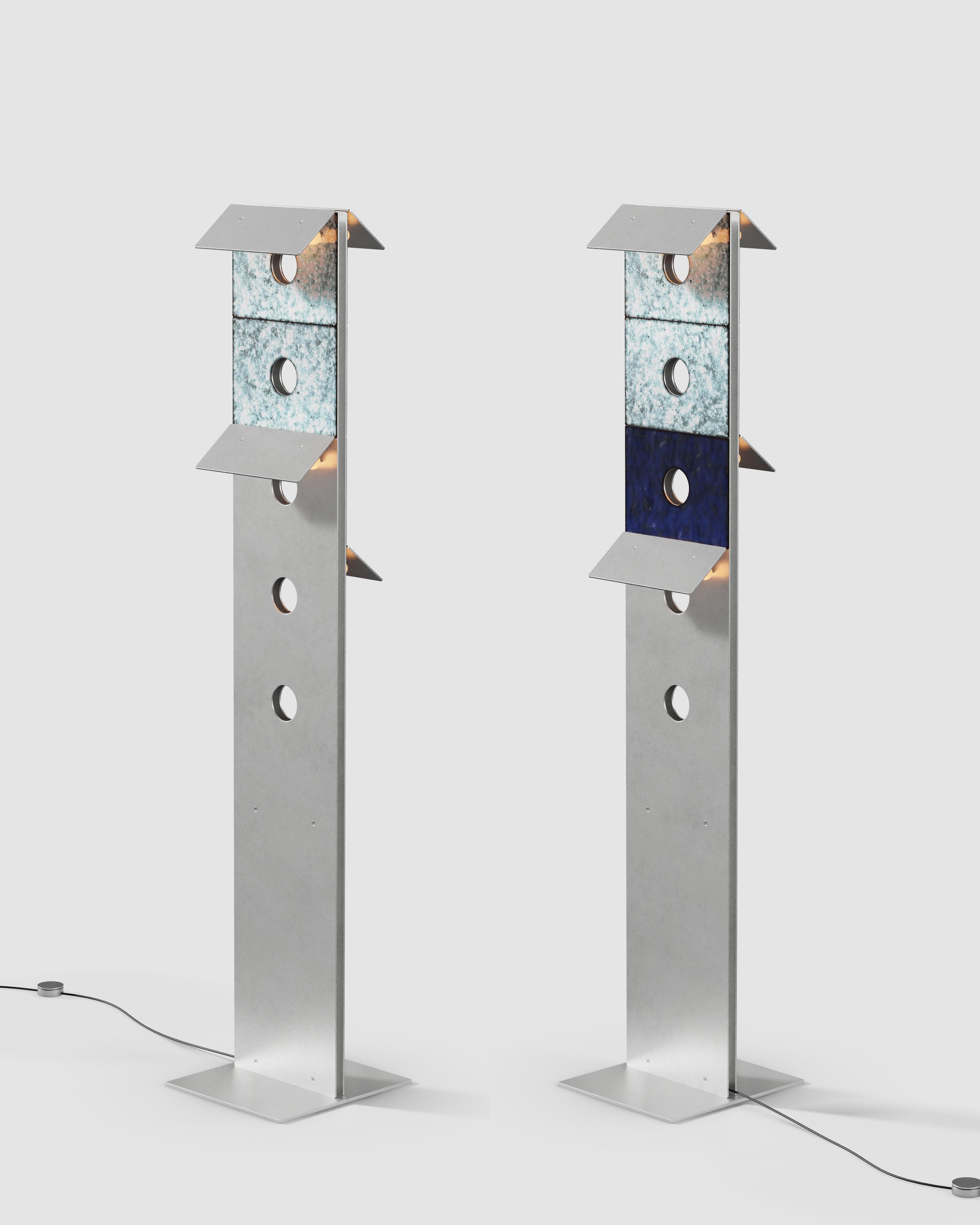 Palette 1 (Titanium white / Bluish black)